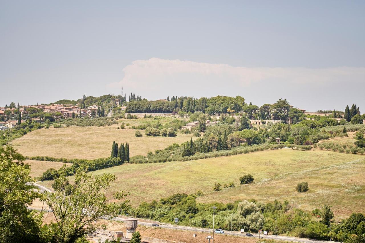 Azure Spot In Siena Centre - Apt Centrale Con Balcone מראה חיצוני תמונה